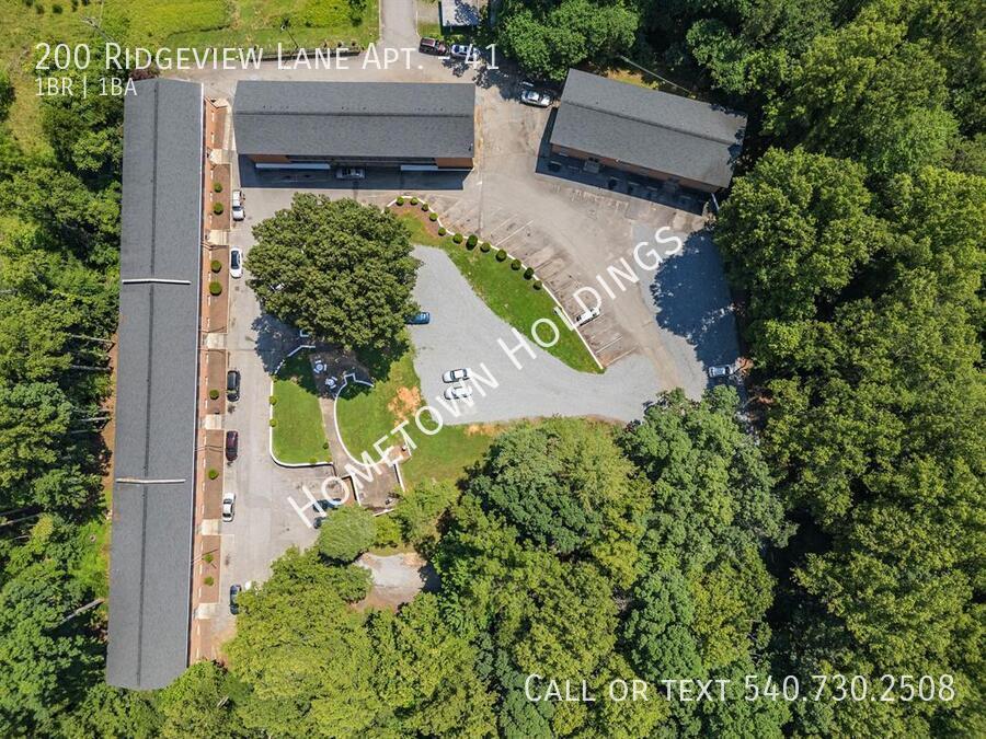 200 Ridgeview Lane #41, Bassett, VA - 595 USD/ month