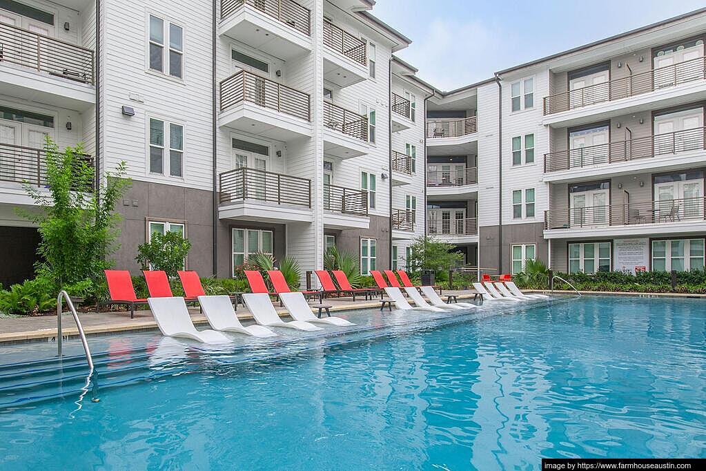 https://cdn.rentalbeast.com/listings/SHOWMOJO-43ab2aa078-0.jpg.rbm