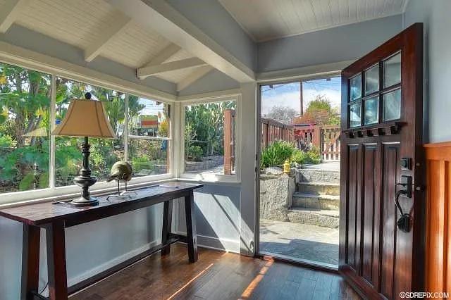 https://cdn.rentalbeast.com/listings/SHOWMOJO-4892feb0ac-2.jpg.rbm
