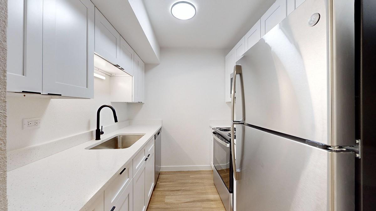 https://cdn.rentalbeast.com/listings/SHOWMOJO-495e9df06e-2.jpg.rbm