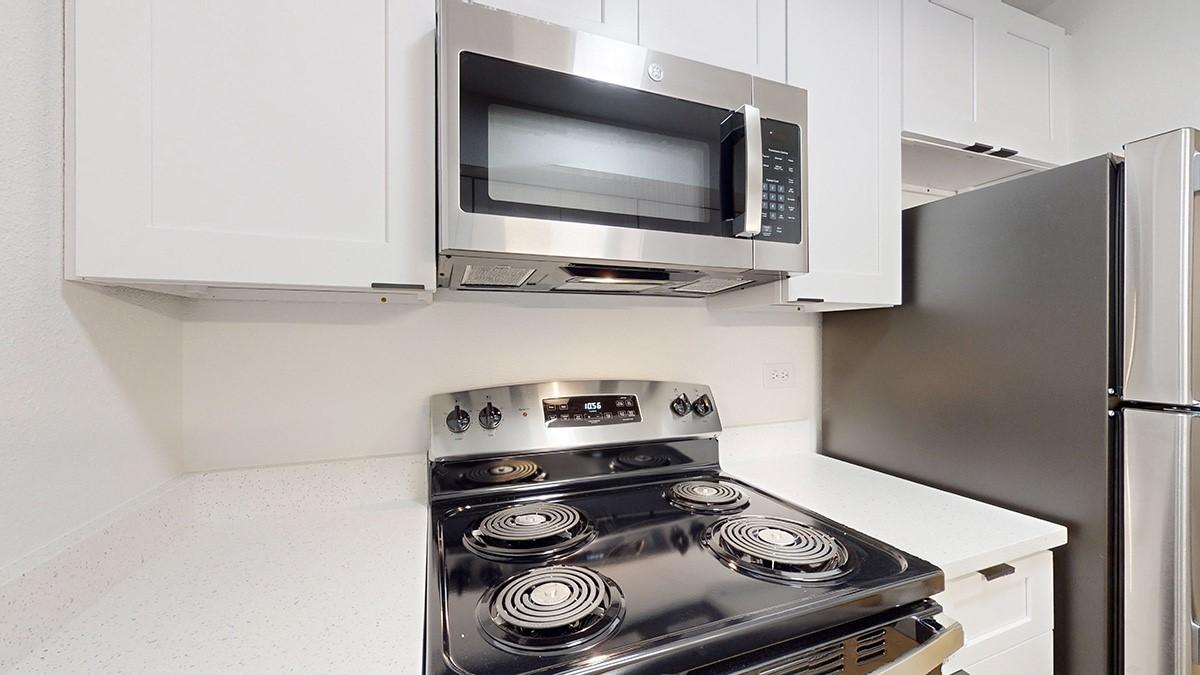 https://cdn.rentalbeast.com/listings/SHOWMOJO-495e9df06e-3.jpg.rbm