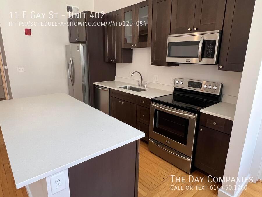 https://cdn.rentalbeast.com/listings/SHOWMOJO-4fd12df084-3.jpg.rbm