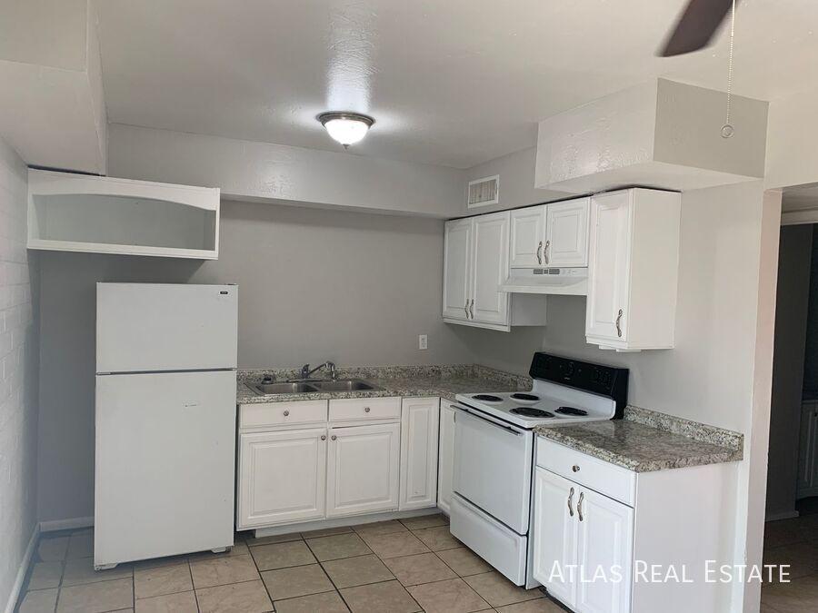 https://cdn.rentalbeast.com/listings/SHOWMOJO-548047a07f-0.jpg.rbm