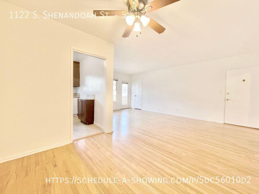 https://cdn.rentalbeast.com/listings/SHOWMOJO-5dc56010d2-2.jpg.rbm