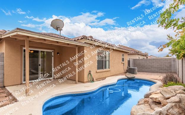 https://cdn.rentalbeast.com/listings/SHOWMOJO-5f5ad2c038-1.jpg.rbm