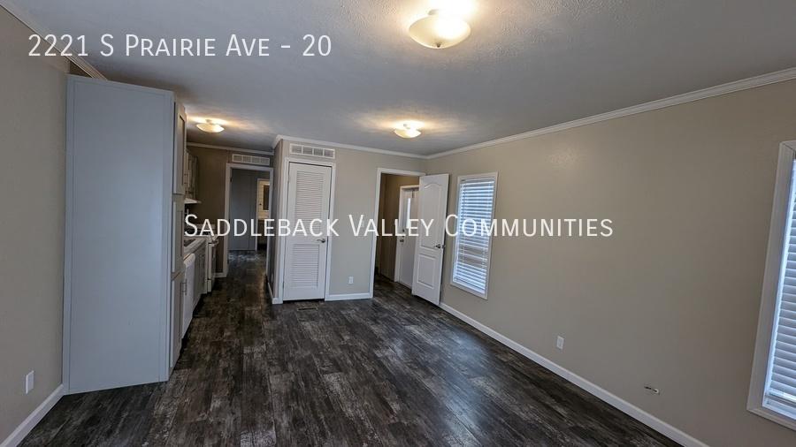 https://cdn.rentalbeast.com/listings/SHOWMOJO-68f93b9043-3.jpg.rbm