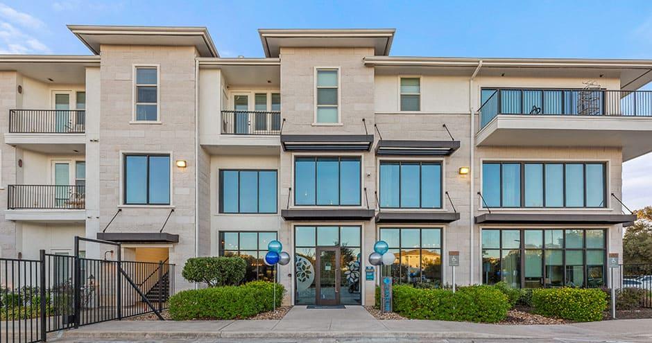 https://cdn.rentalbeast.com/listings/SHOWMOJO-71a1d210f3-2.jpg.rbm