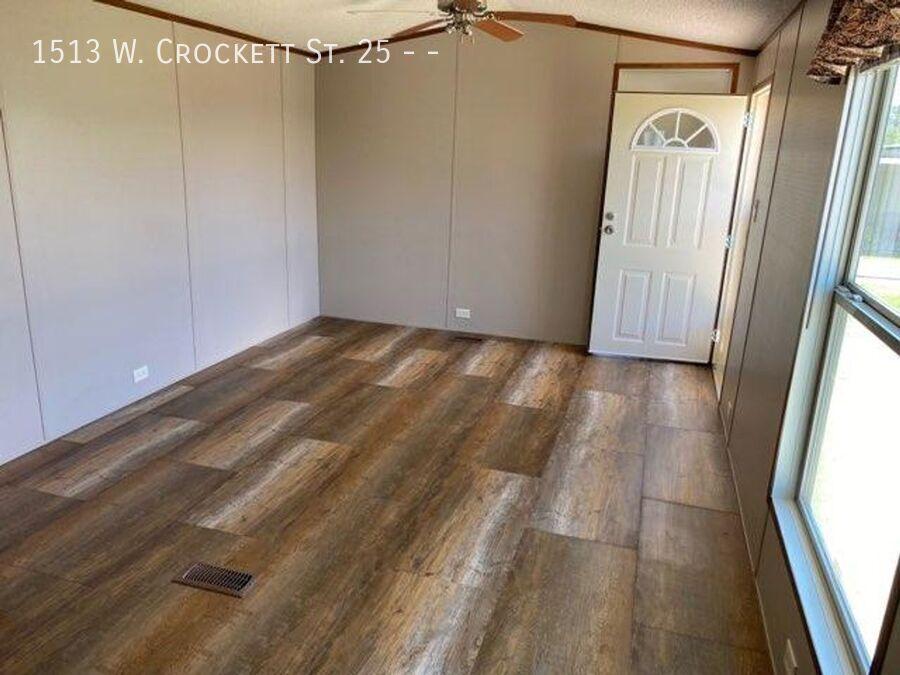 https://cdn.rentalbeast.com/listings/SHOWMOJO-7a7930f0d5-1.jpg.rbm