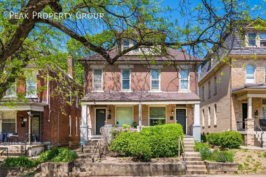 https://cdn.rentalbeast.com/listings/SHOWMOJO-8bd6910022-1.jpg.rbm