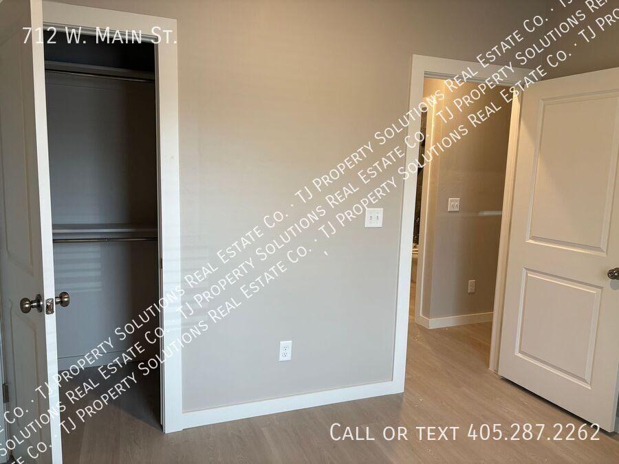 https://cdn.rentalbeast.com/listings/SHOWMOJO-93577640d3-1.jpg.rbm