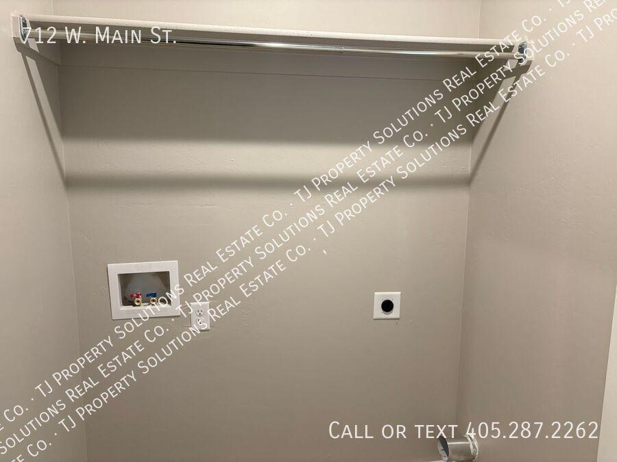 https://cdn.rentalbeast.com/listings/SHOWMOJO-93577640d3-2.jpg.rbm