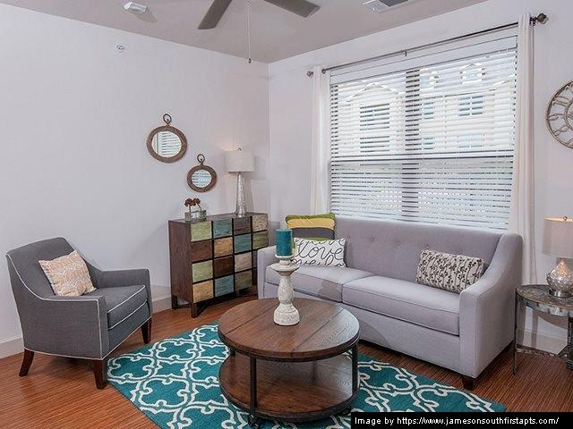 https://cdn.rentalbeast.com/listings/SHOWMOJO-94790490e7-2.jpg.rbm