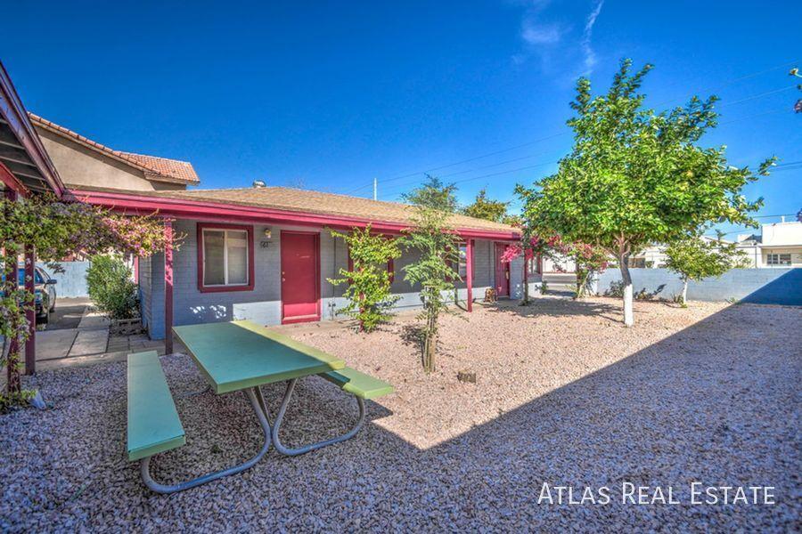 https://cdn.rentalbeast.com/listings/SHOWMOJO-961451f08c-1.jpg.rbm