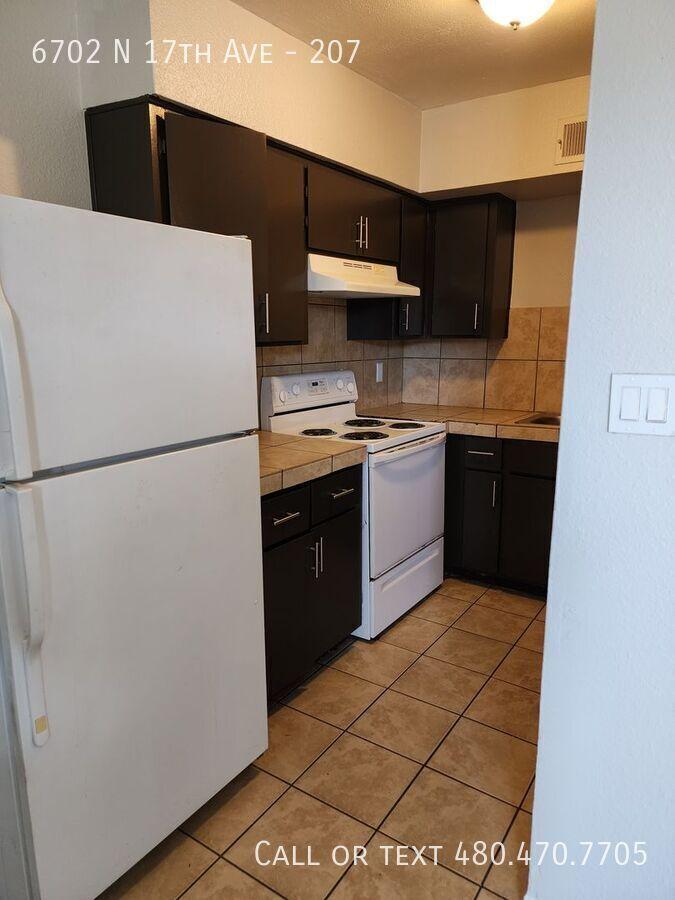 https://cdn.rentalbeast.com/listings/SHOWMOJO-98999190df-1.jpg.rbm