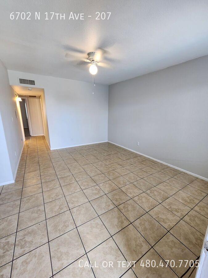 https://cdn.rentalbeast.com/listings/SHOWMOJO-98999190df-3.jpg.rbm