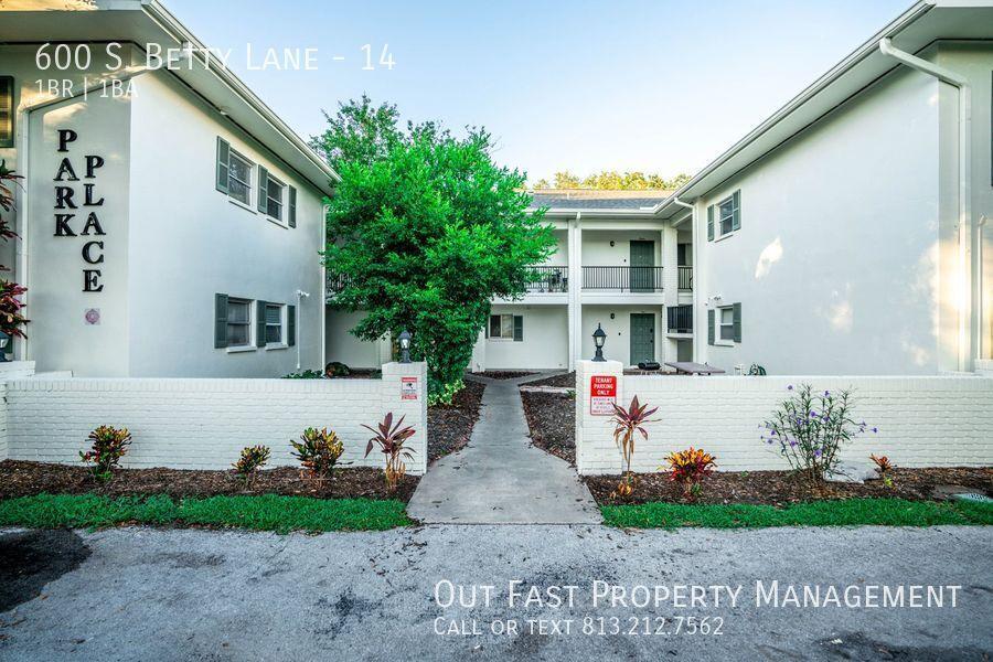 600 S Betty Lane #14, Clearwater, FL - 1,350 USD/ month