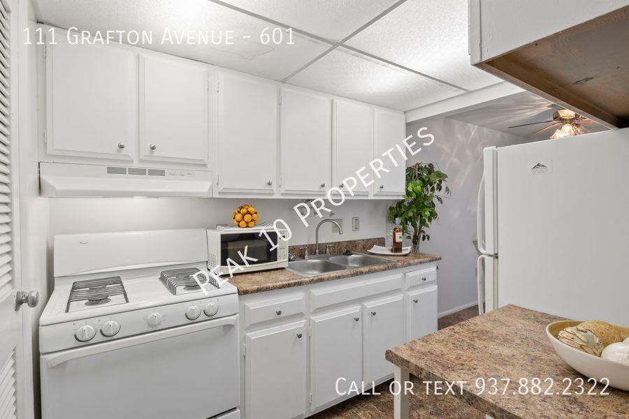 https://cdn.rentalbeast.com/listings/SHOWMOJO-a8b1cd7052-2.jpg.rbm