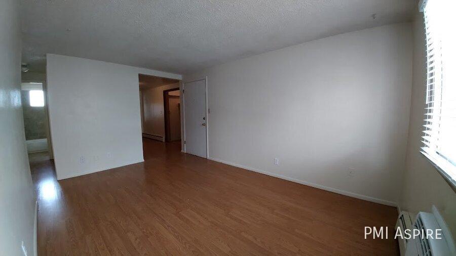 https://cdn.rentalbeast.com/listings/SHOWMOJO-c14c75f096-2.jpg.rbm