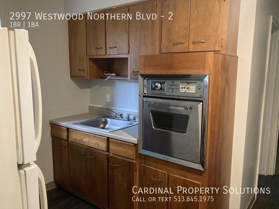 2997 Westwood Northern Blvd #2 - 750USD / month