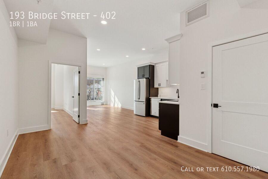 https://cdn.rentalbeast.com/listings/SHOWMOJO-e1c367c0cd-1.jpg.rbm