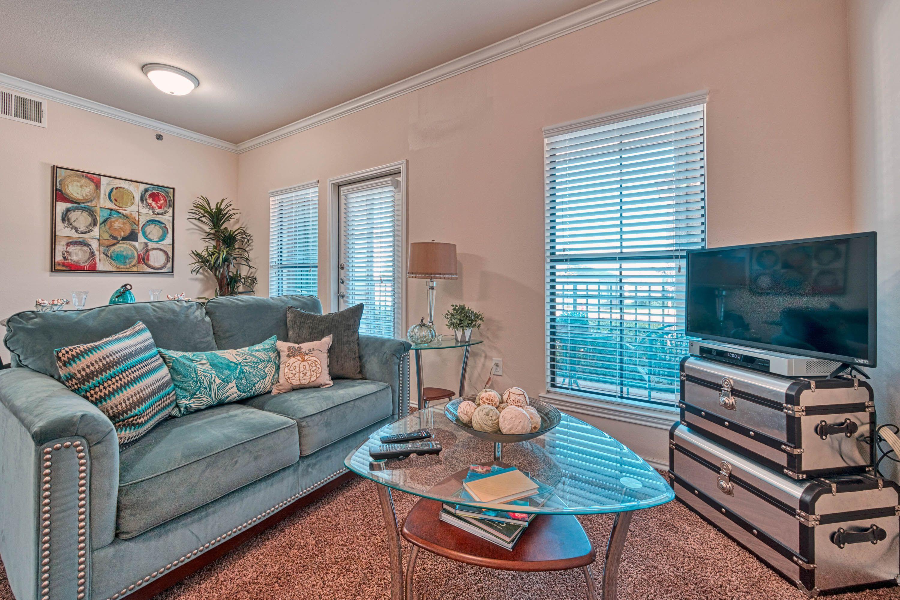 https://cdn.rentalbeast.com/listings/SPHEREXX-6311476193-2.jpg.rbm