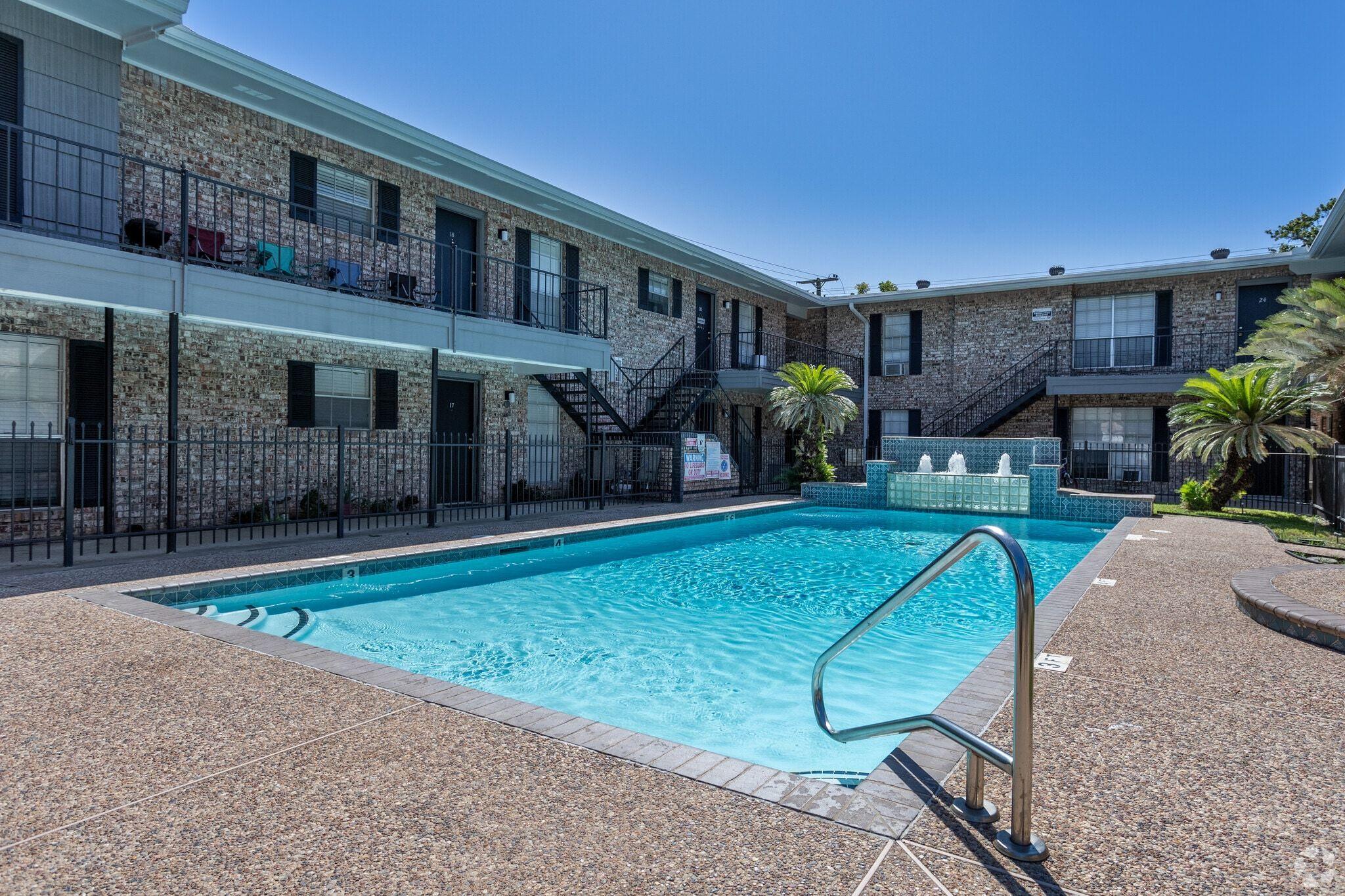 https://cdn.rentalbeast.com/listings/SPHEREXX-6368477689-0.jpg.rbm