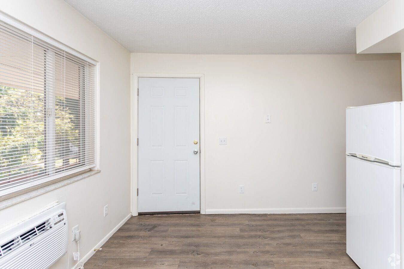 https://cdn.rentalbeast.com/listings/SPHEREXX-6390519451-3.jpg.rbm