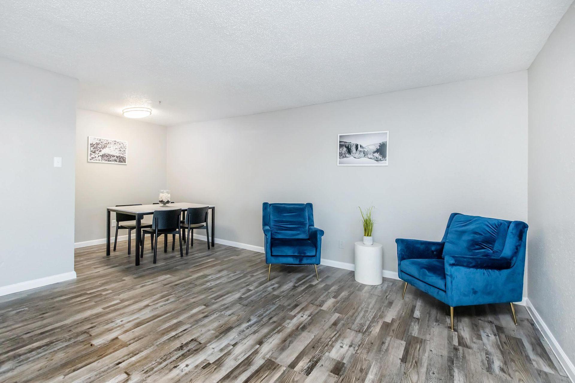 1935 E Grauwyler Rd #248 - 1,352USD / month