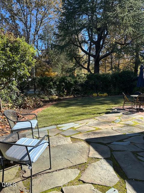 Hillsborough, NC, 27278