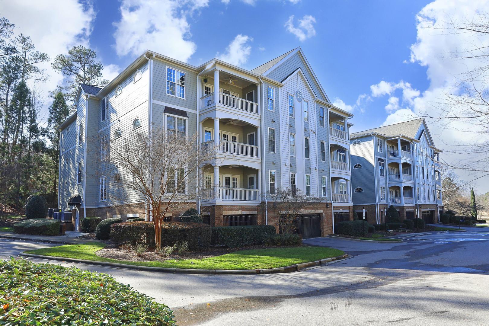 1023 Kelton Cottage Way