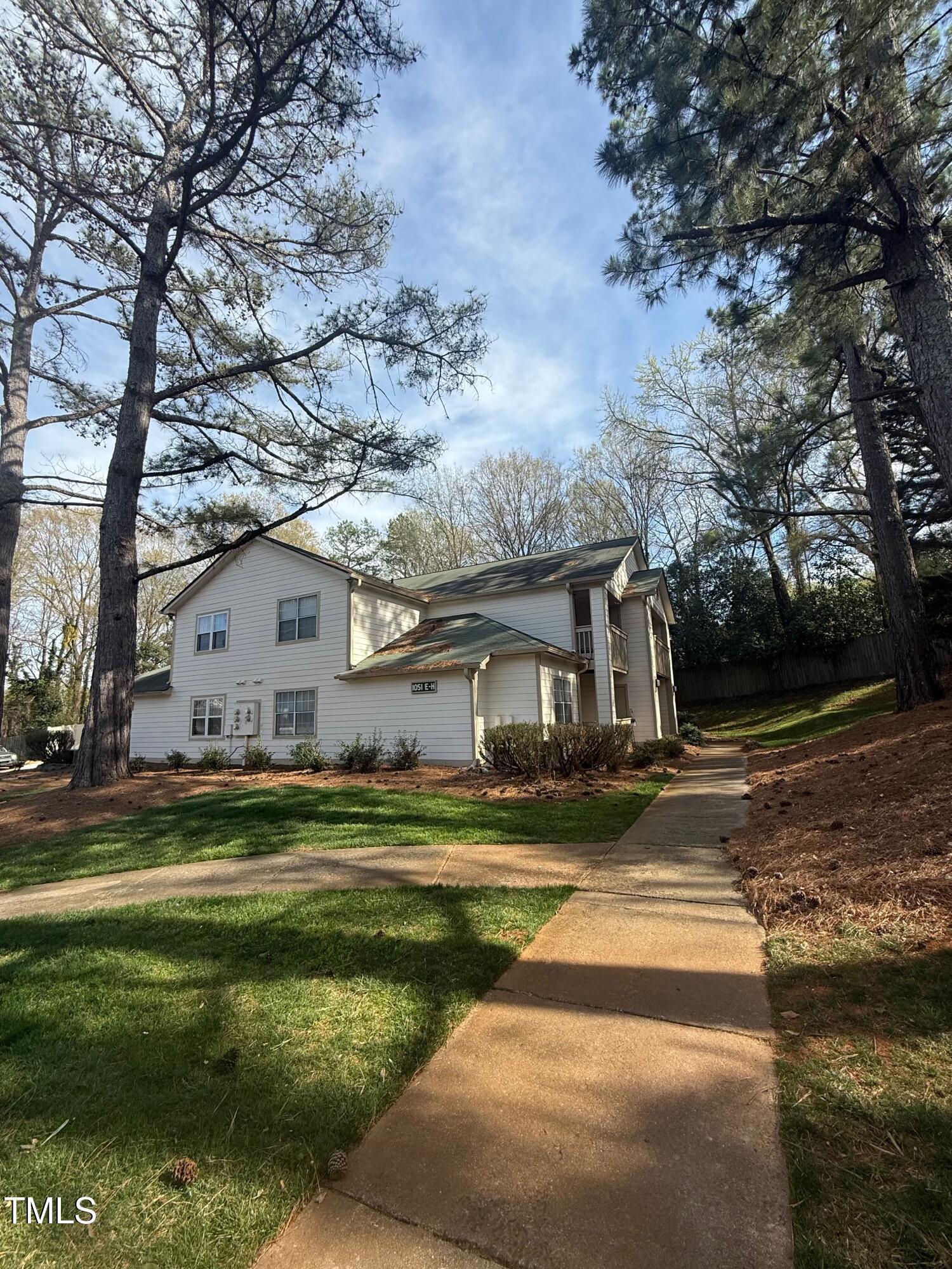 1051 Churchill Downs Ct #F, Charlotte, NC 28211