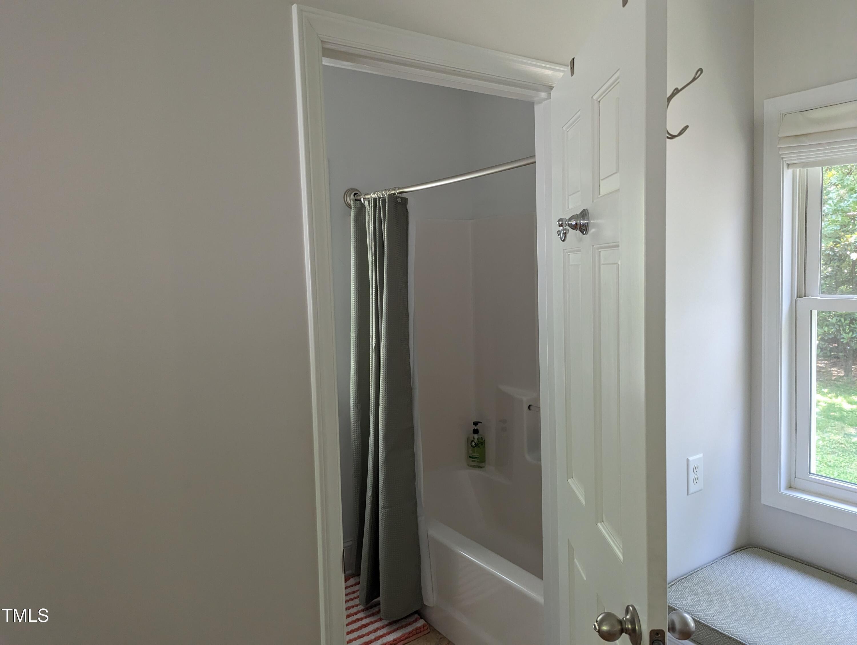 Chapel Hill, NC, 27517