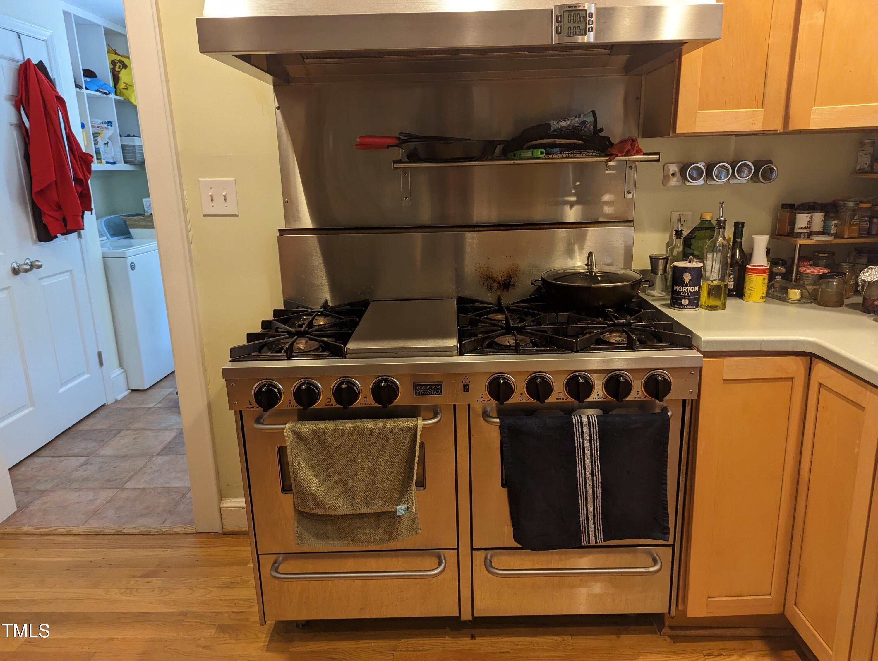 Chapel Hill, NC, 27517