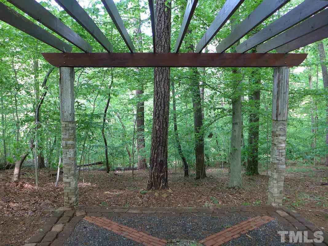 510 Dogwood Drive photo 22