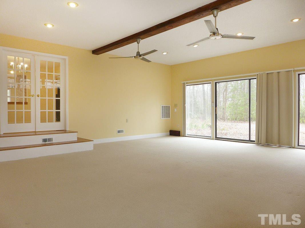 105 Highland Drive photo 13