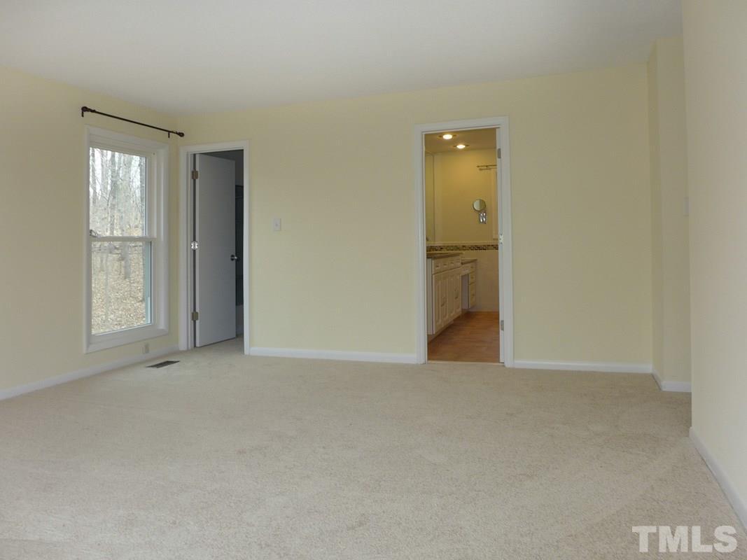 105 Highland Drive photo 15