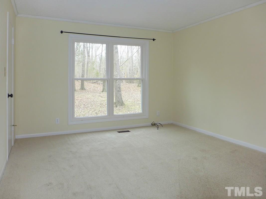 105 Highland Drive photo 17