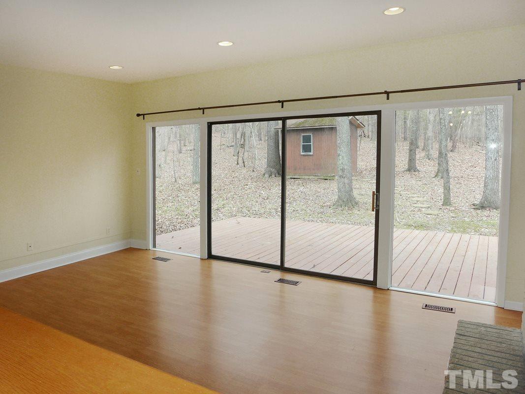 105 Highland Drive photo 4