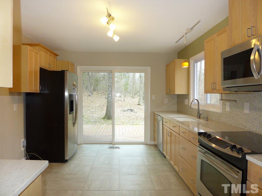 105 Highland Drive photo 9