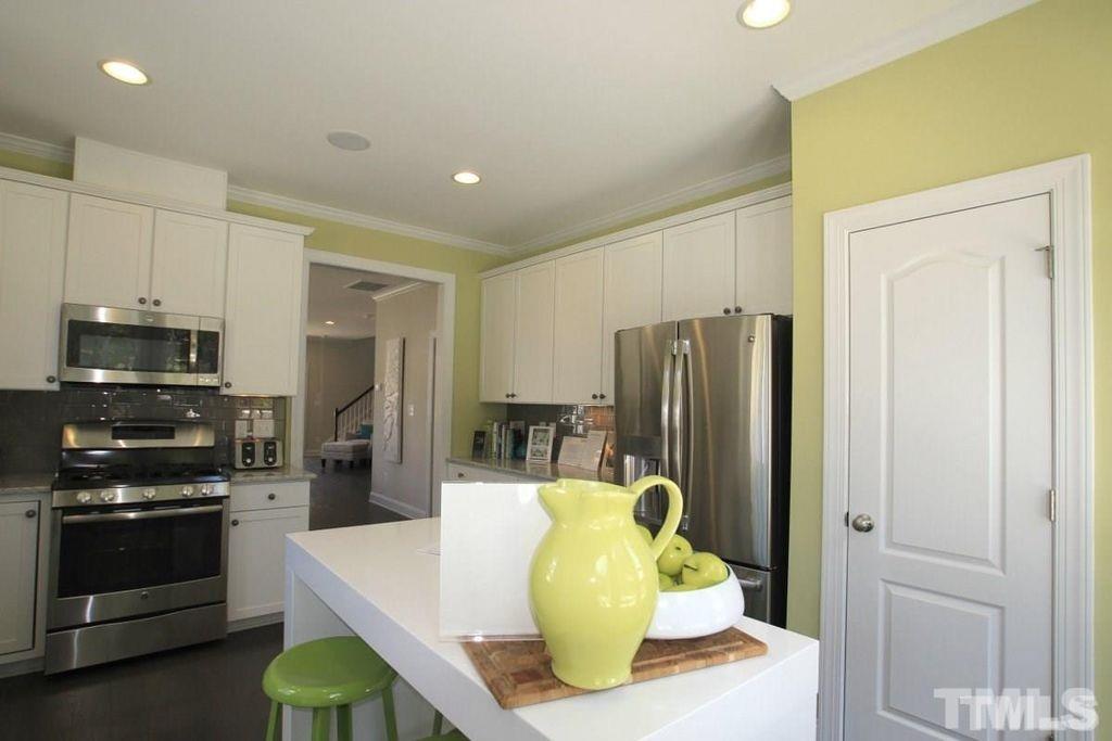 359 Lena Circle photo 8