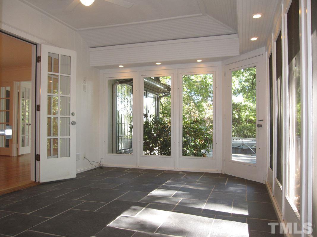 613 Greenwood Road photo 17