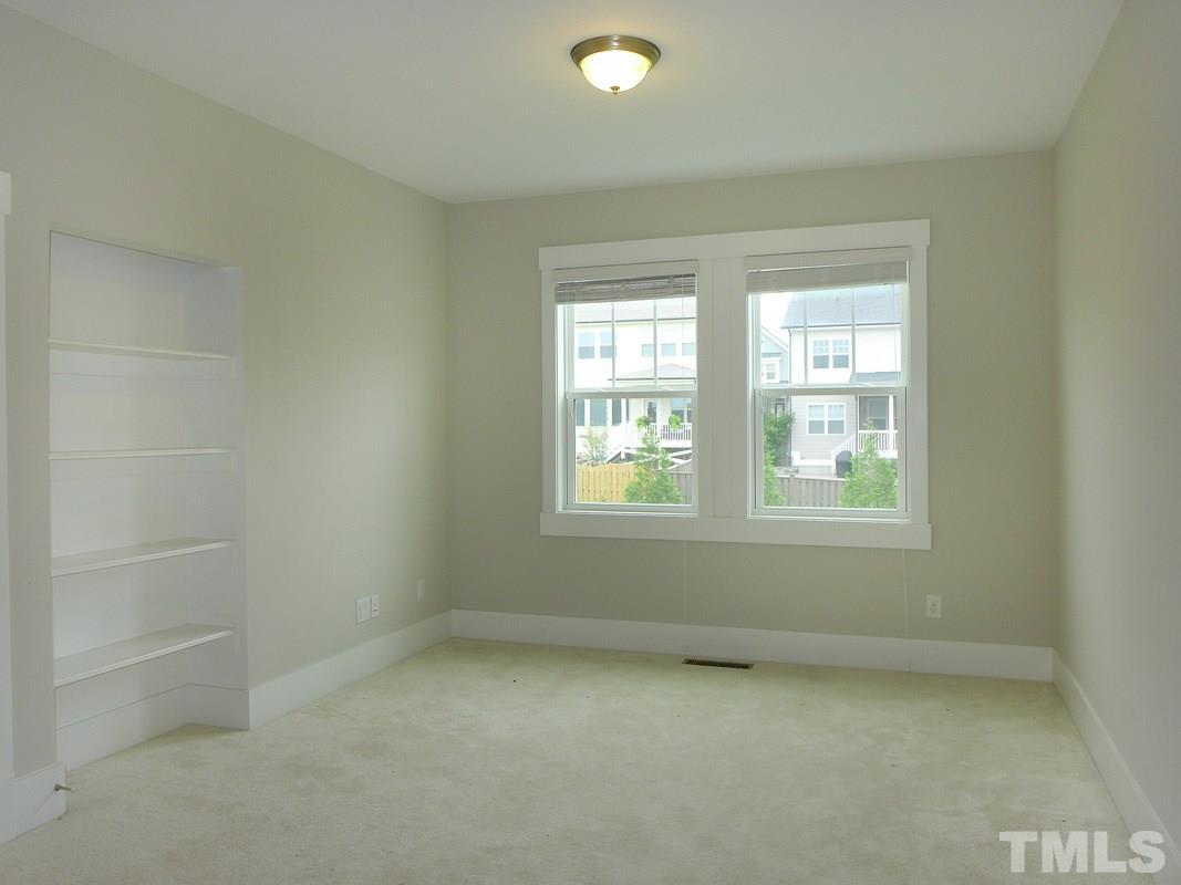 14 Tarwick Avenue photo 12
