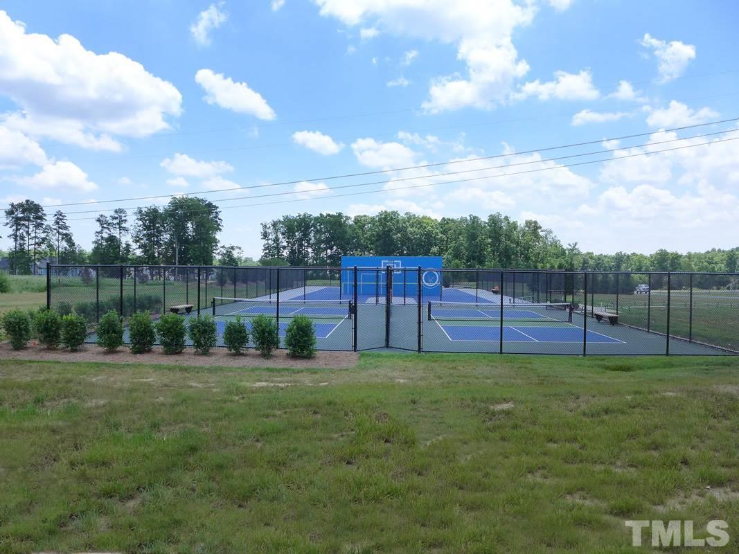 14 Tarwick Avenue photo 26