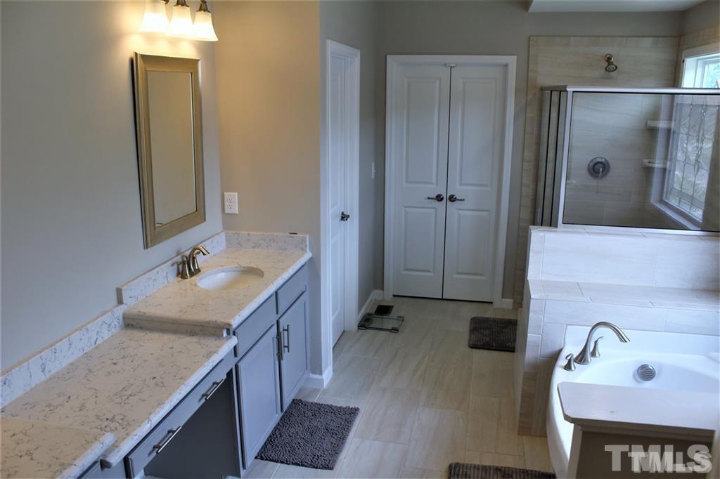 4008 Aldersley Way photo 14