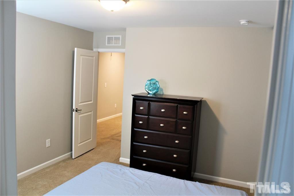 4008 Aldersley Way photo 18