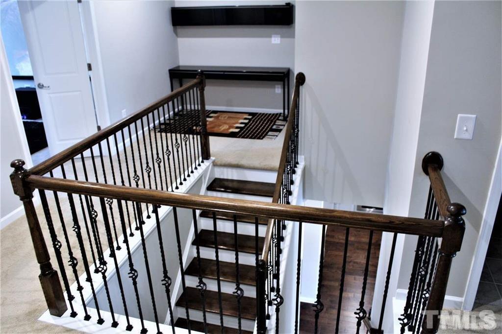 4008 Aldersley Way photo 8