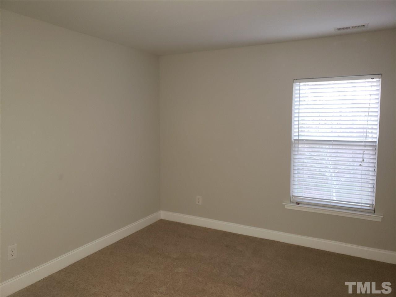 526 Emerald Downs Road photo 15