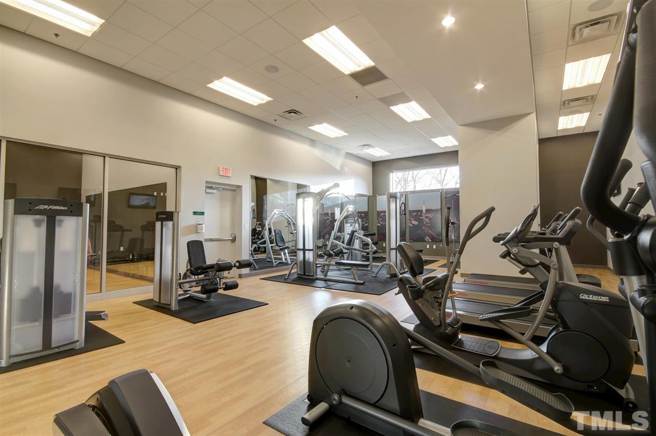 140 W Franklin Street #510 photo 17