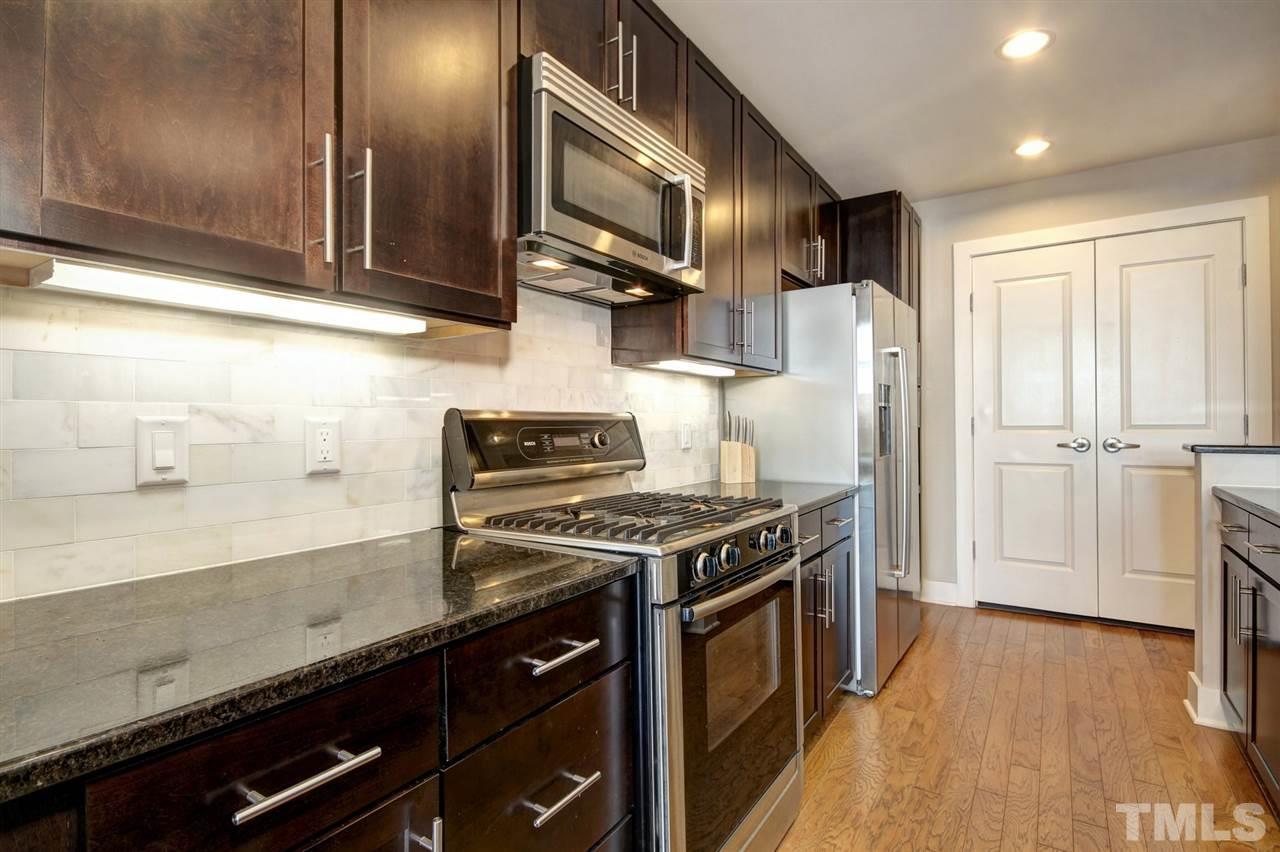 140 W Franklin Street #510 photo 2