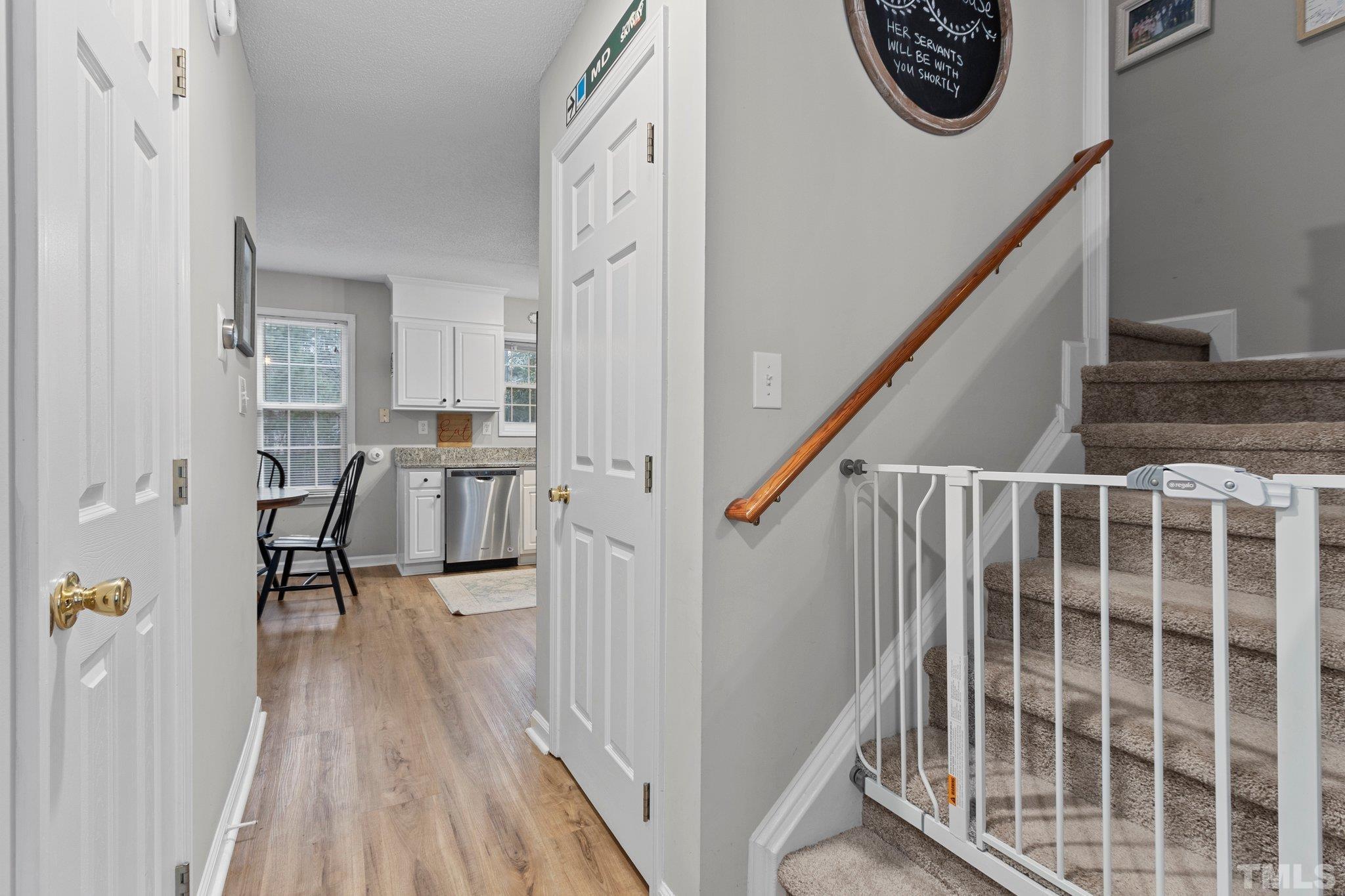 806 Spring Meadow Drive photo 12